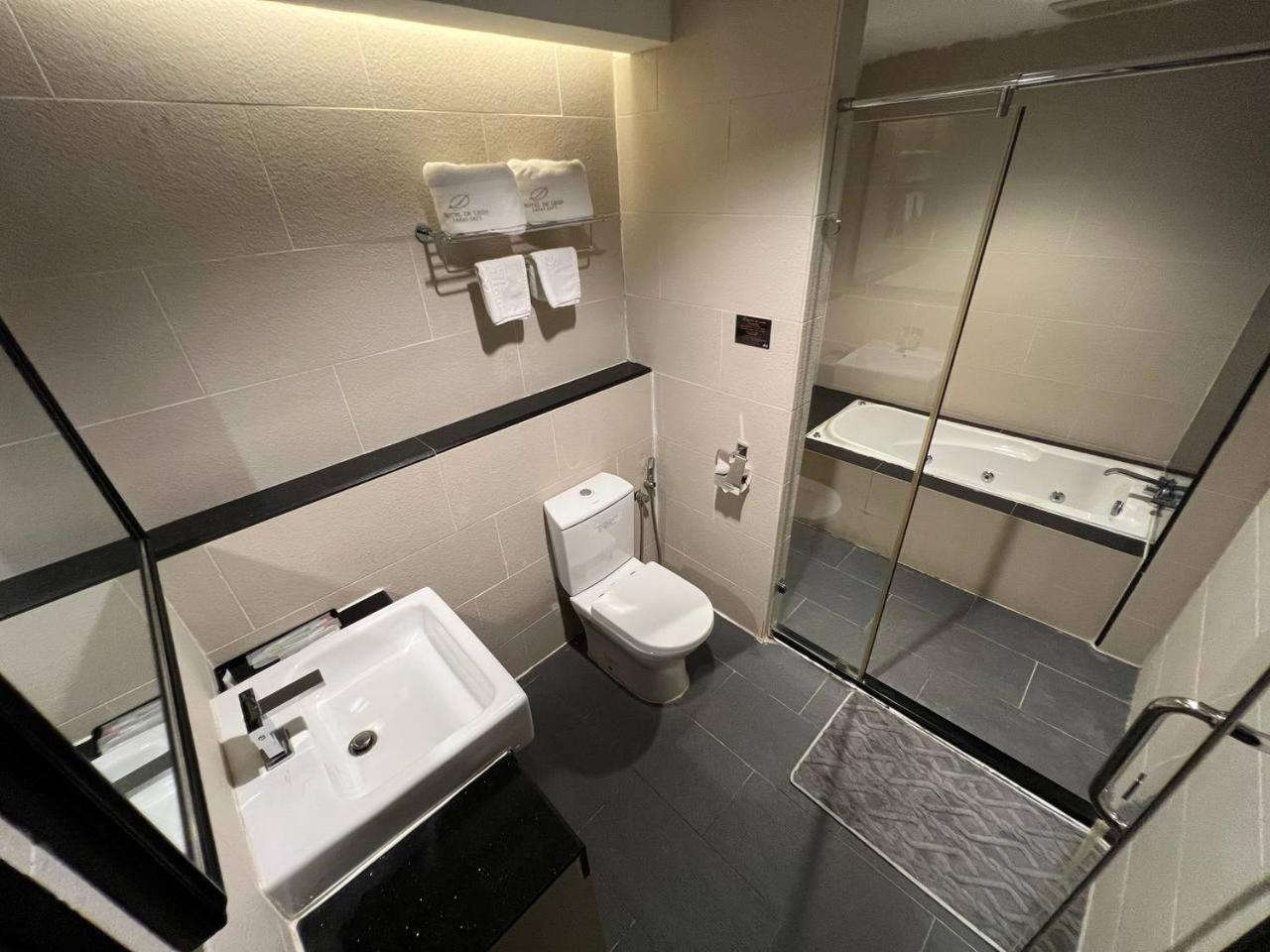 Hotel De Leon Lahad Datu Zimmer foto