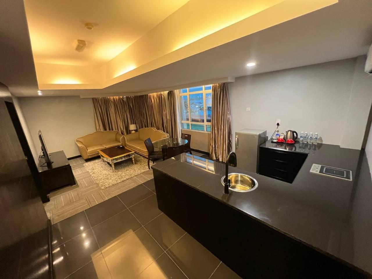 Hotel De Leon Lahad Datu Zimmer foto
