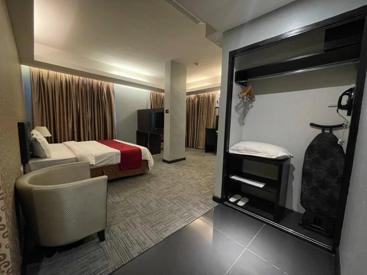 Hotel De Leon Lahad Datu Zimmer foto